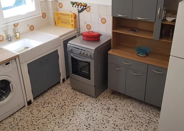Bas De Rez De Jardin דירה לה גארד